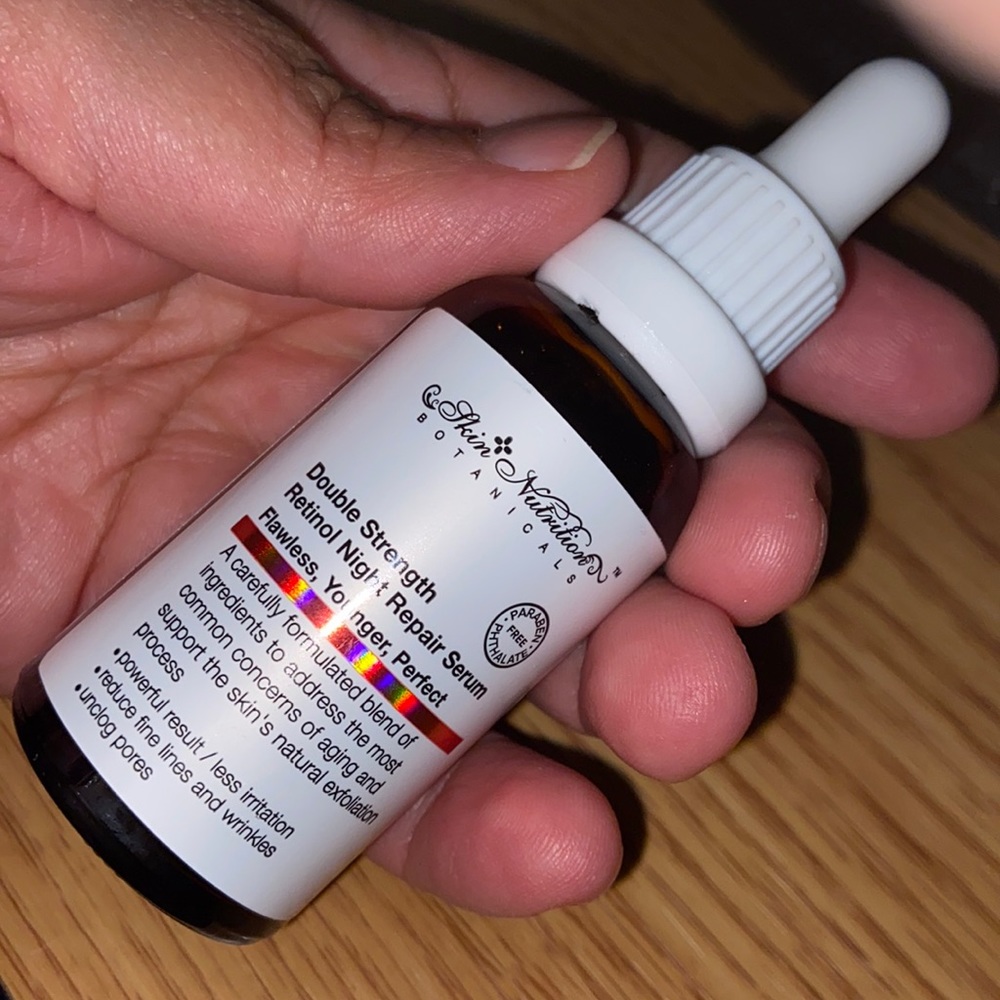 Retinol night repair serum